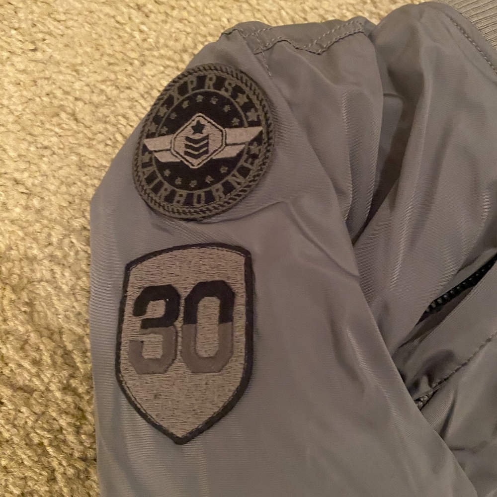 Jacket - Picture 4 of 5